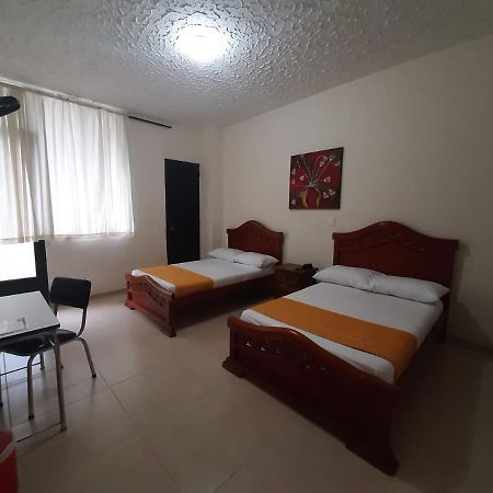 Hotel Cataluna Перейра Екстериор снимка