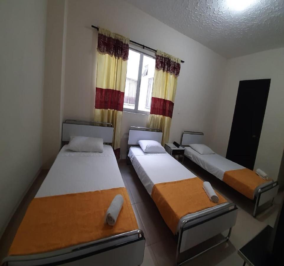 Hotel Cataluna Перейра Екстериор снимка
