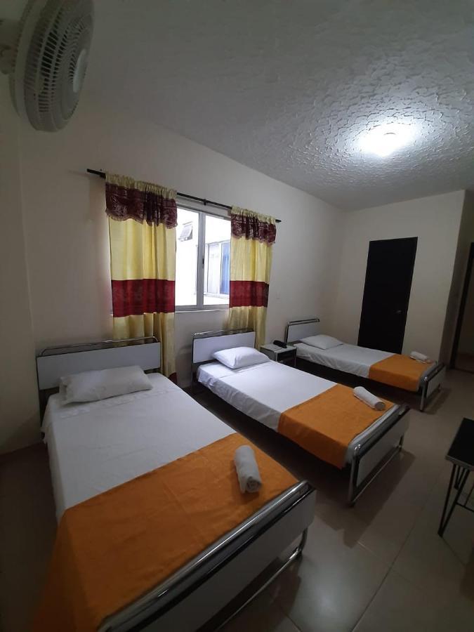 Hotel Cataluna Перейра Екстериор снимка